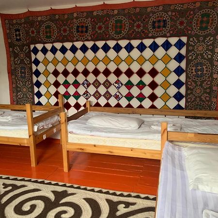 Naryn Guest House Exteriér fotografie