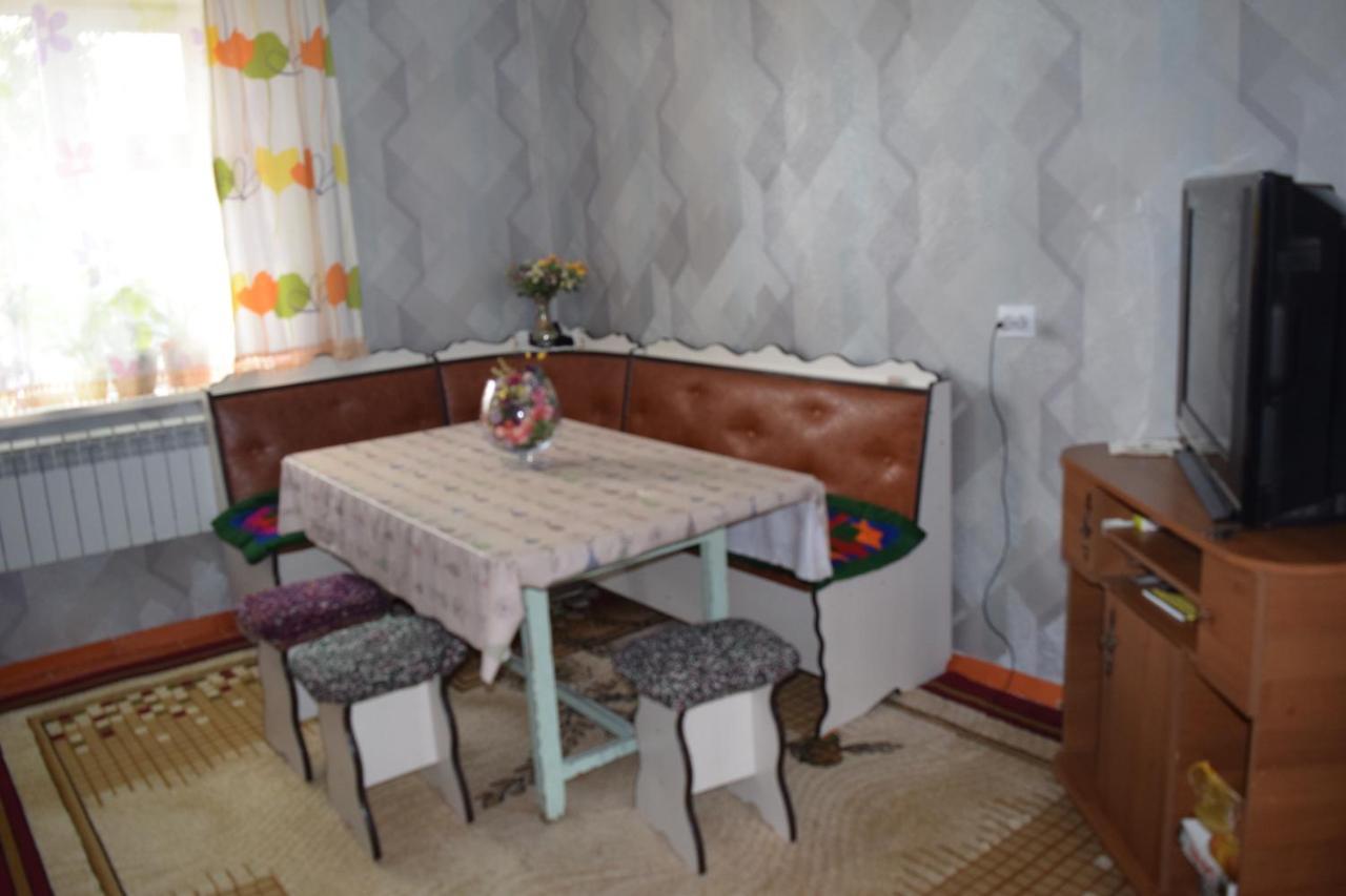 Naryn Guest House Exteriér fotografie