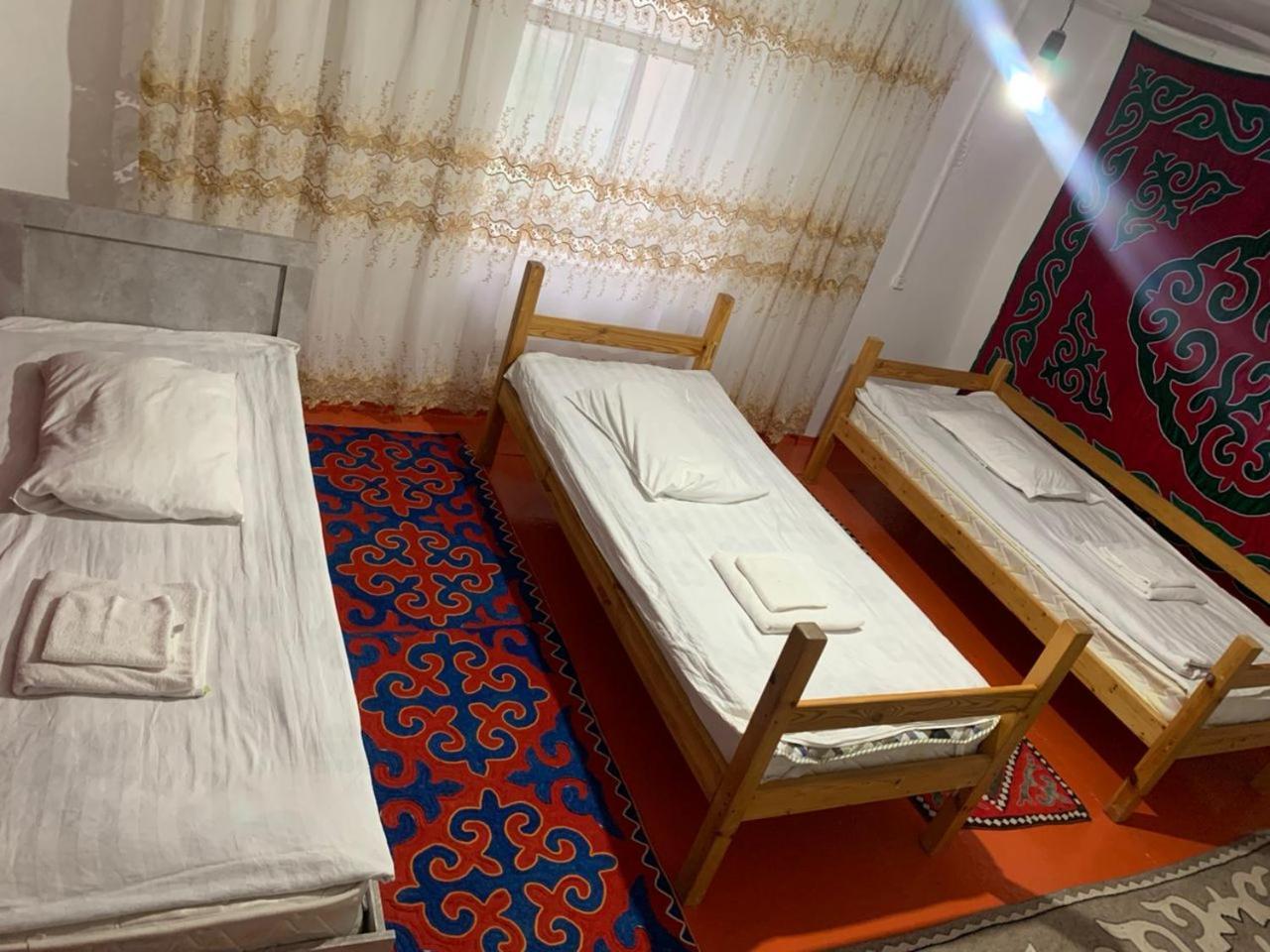 Naryn Guest House Exteriér fotografie
