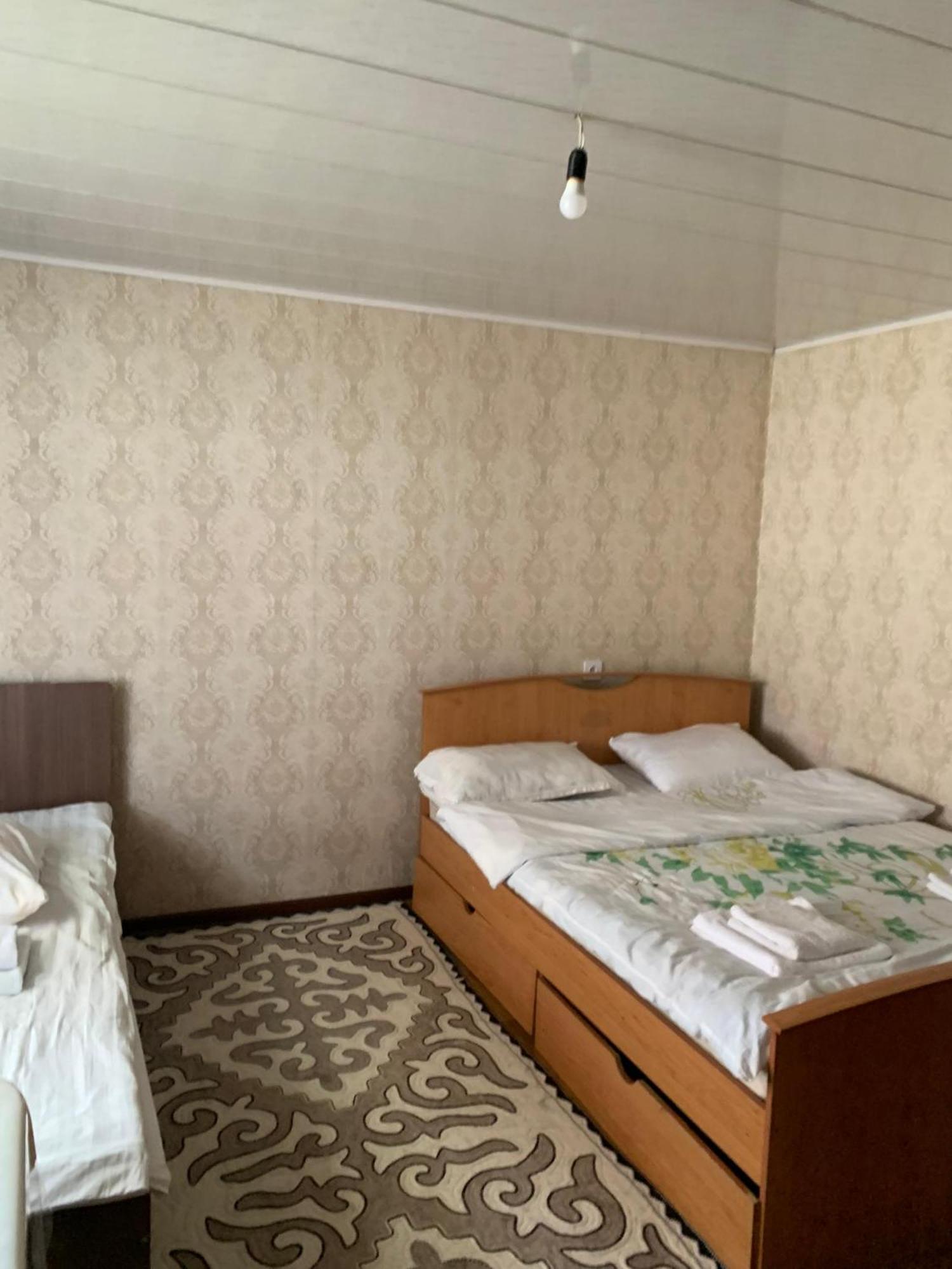 Naryn Guest House Exteriér fotografie